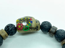 Load image into Gallery viewer, Calavera y Flores - Pulsera de Hombre
